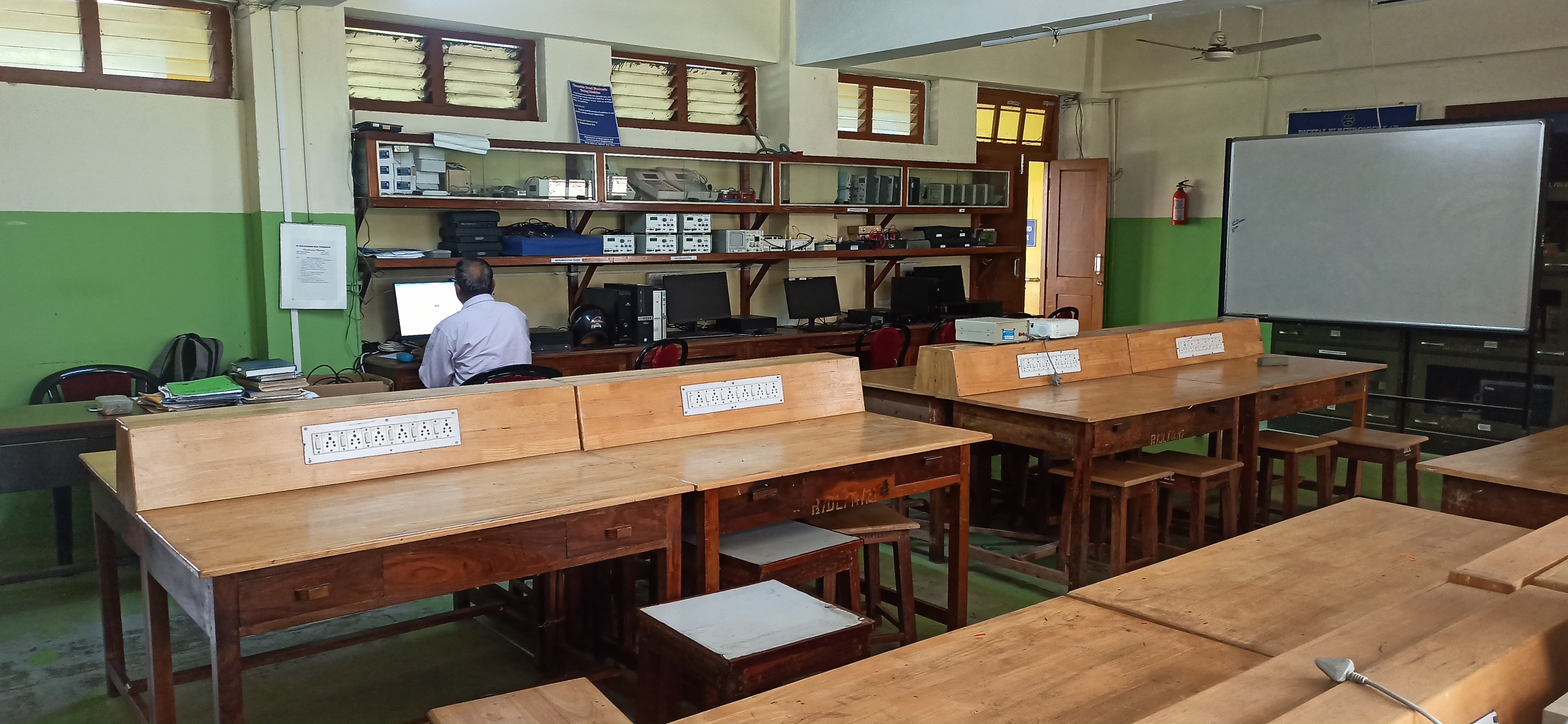 Digital Electronics Lab