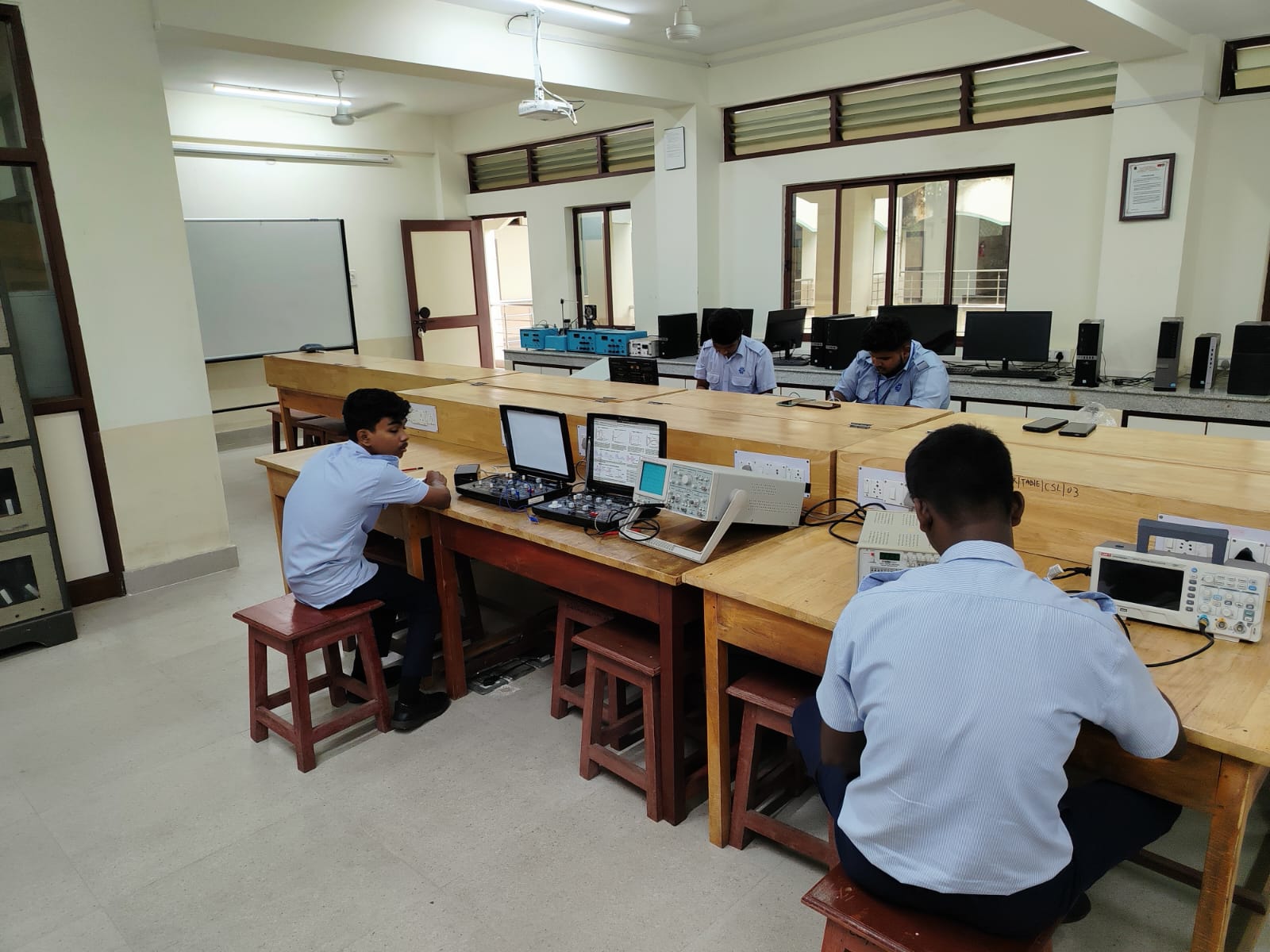 Communication System Lab.