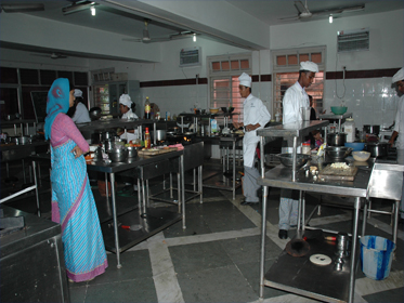 Quantity Training Kitchen